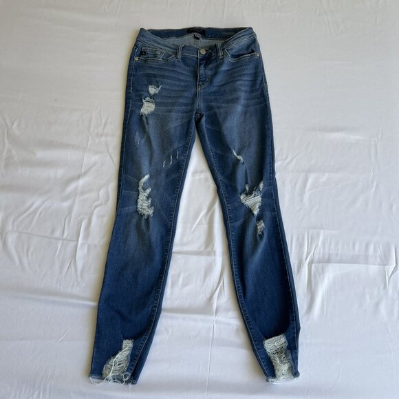 Judy Blue Size 7/28 Heavy Distressed Skinny Jeans Raw Hem Medium Wash - Picture 2 of 8